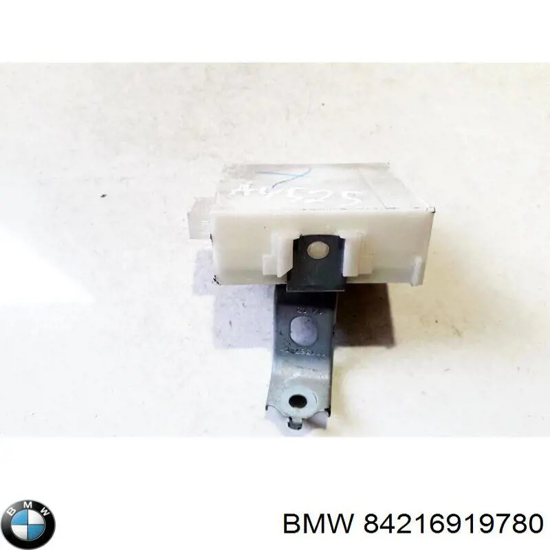 84216916564 BMW 