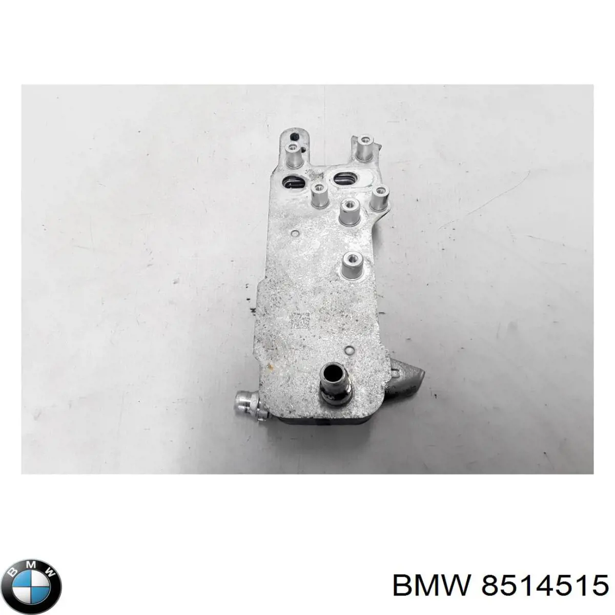 8514515 BMW радіатор охолодження, акпп