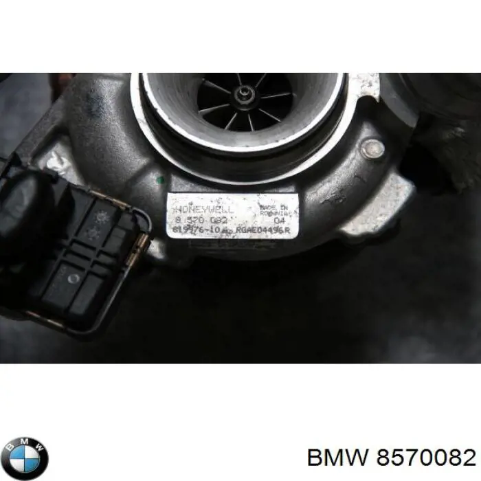 8570083 BMW Турбонаддув