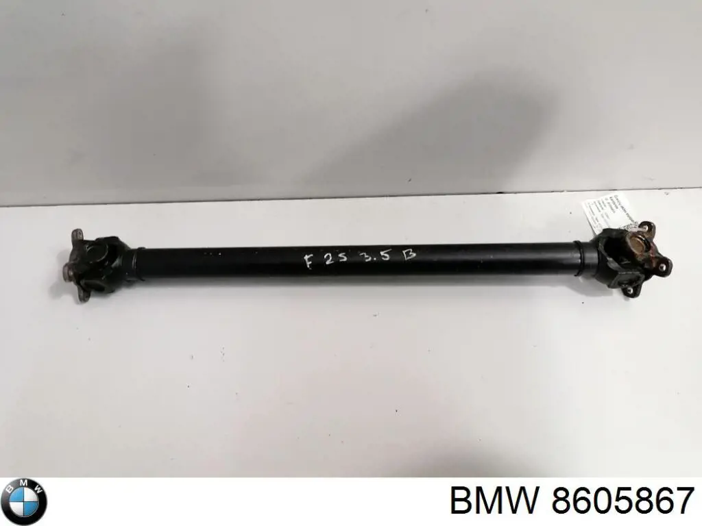 Купити 8605867 BMW Кардан передній