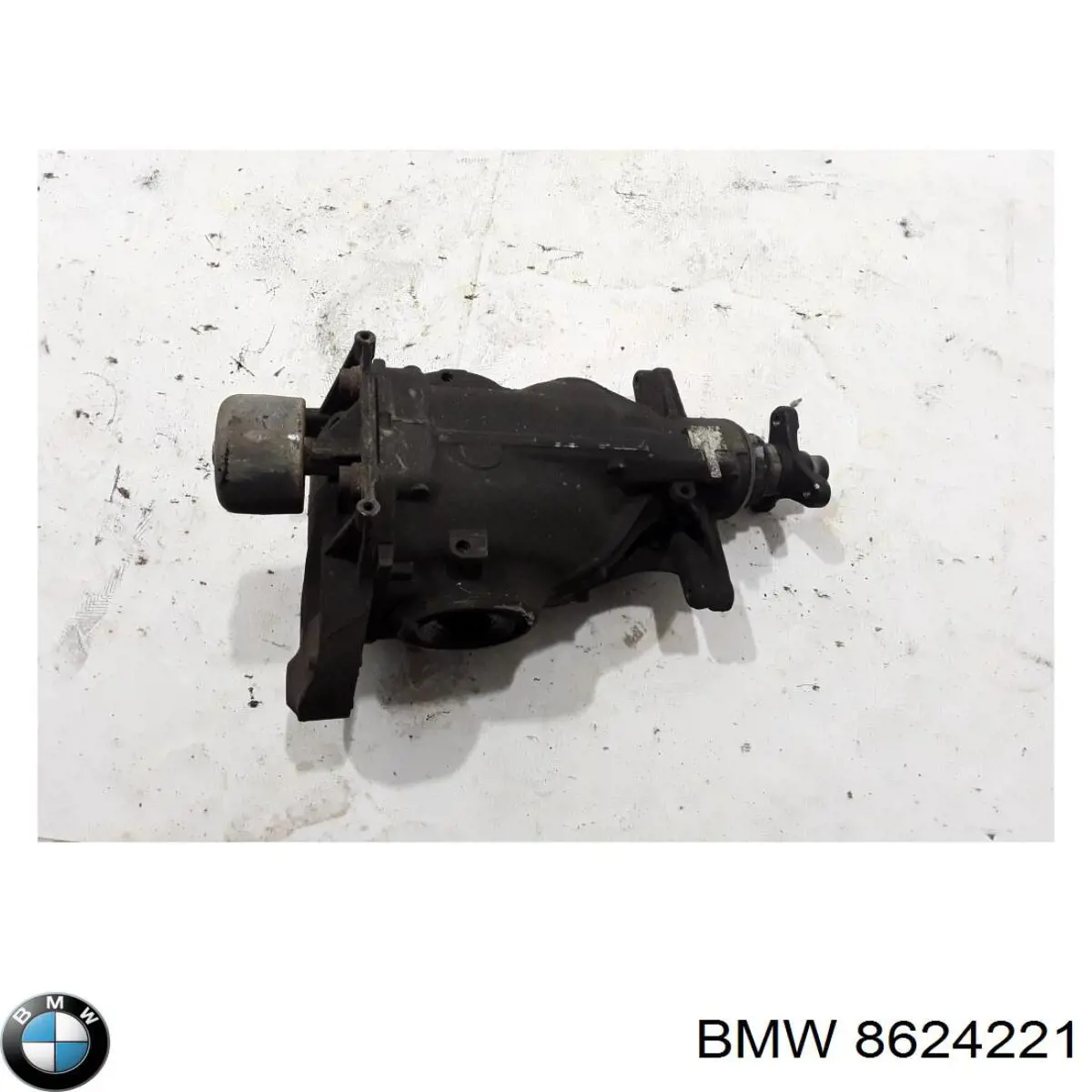 8624221 BMW Міст середній в зборі