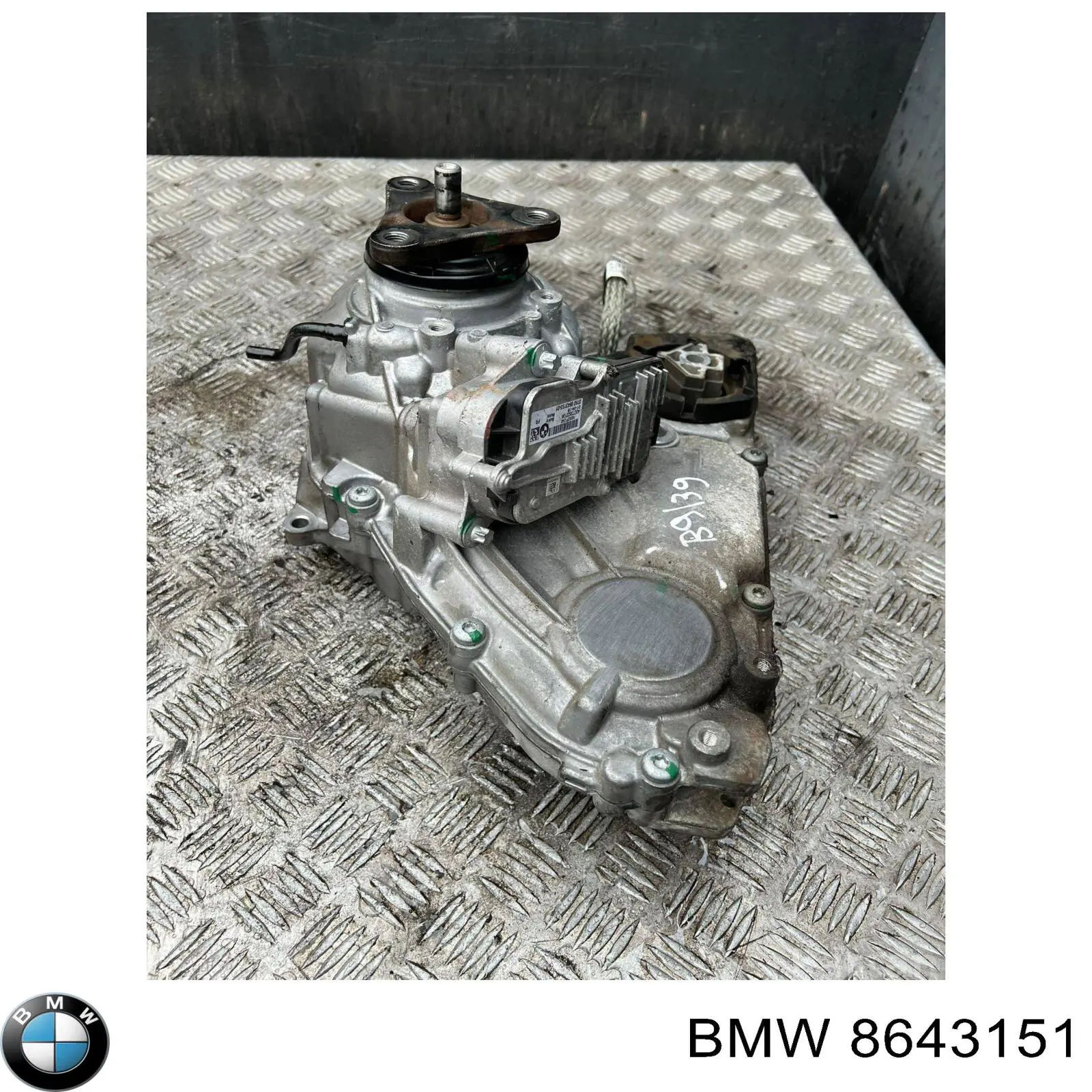  8643151 BMW