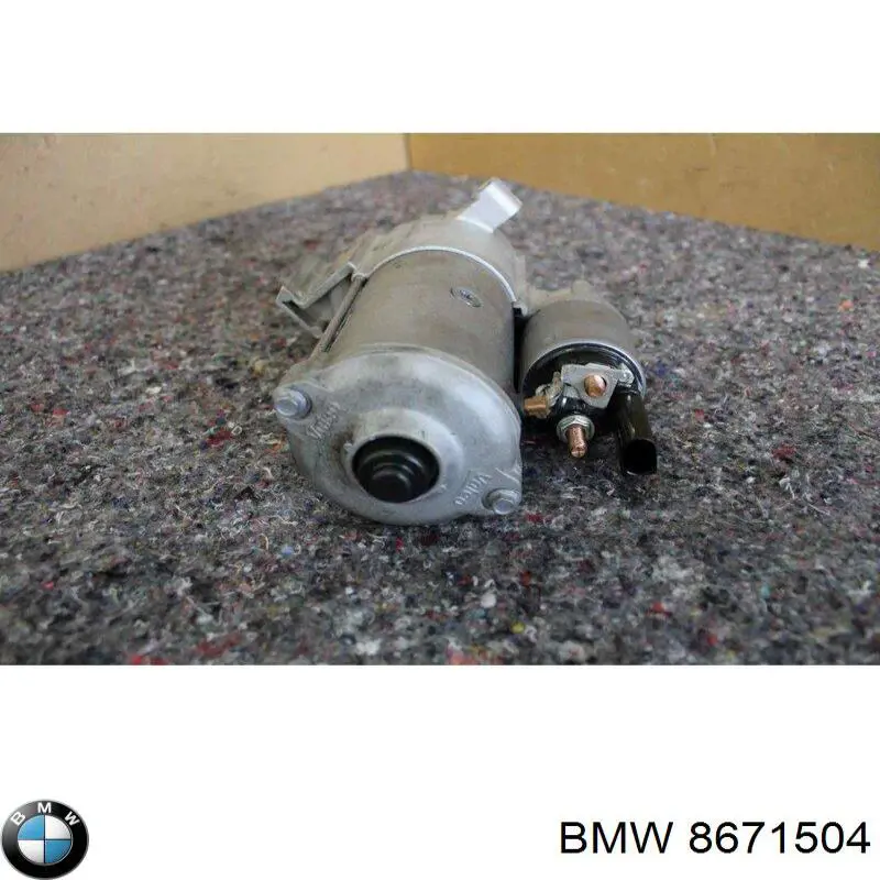 8671504 BMW Стартер двигуна