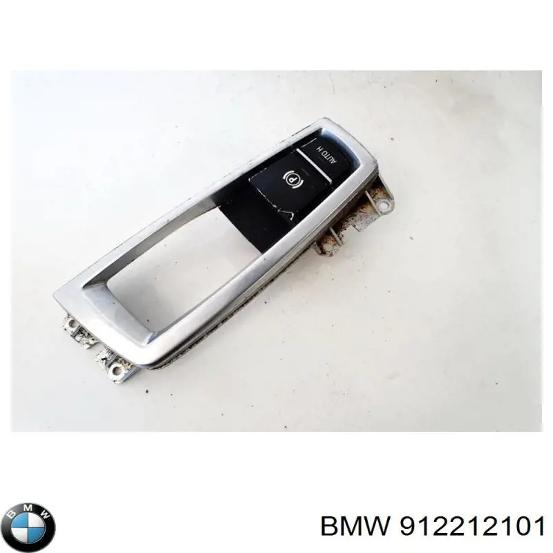 912212101 BMW 