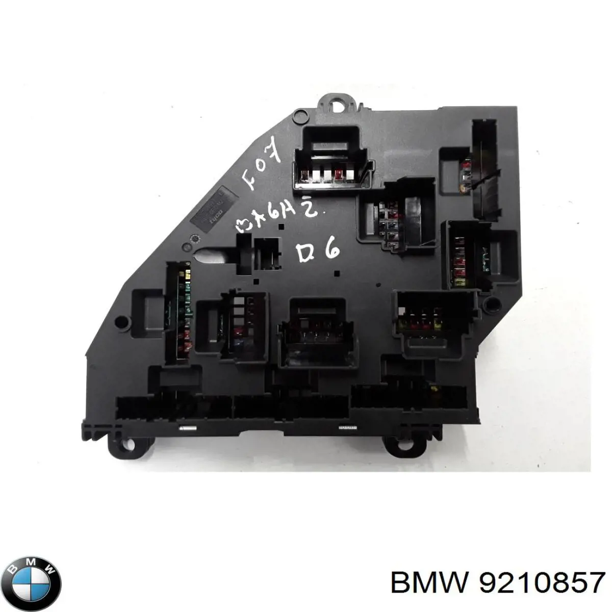Блок запобіжників задній, салонний 9210857 BMW