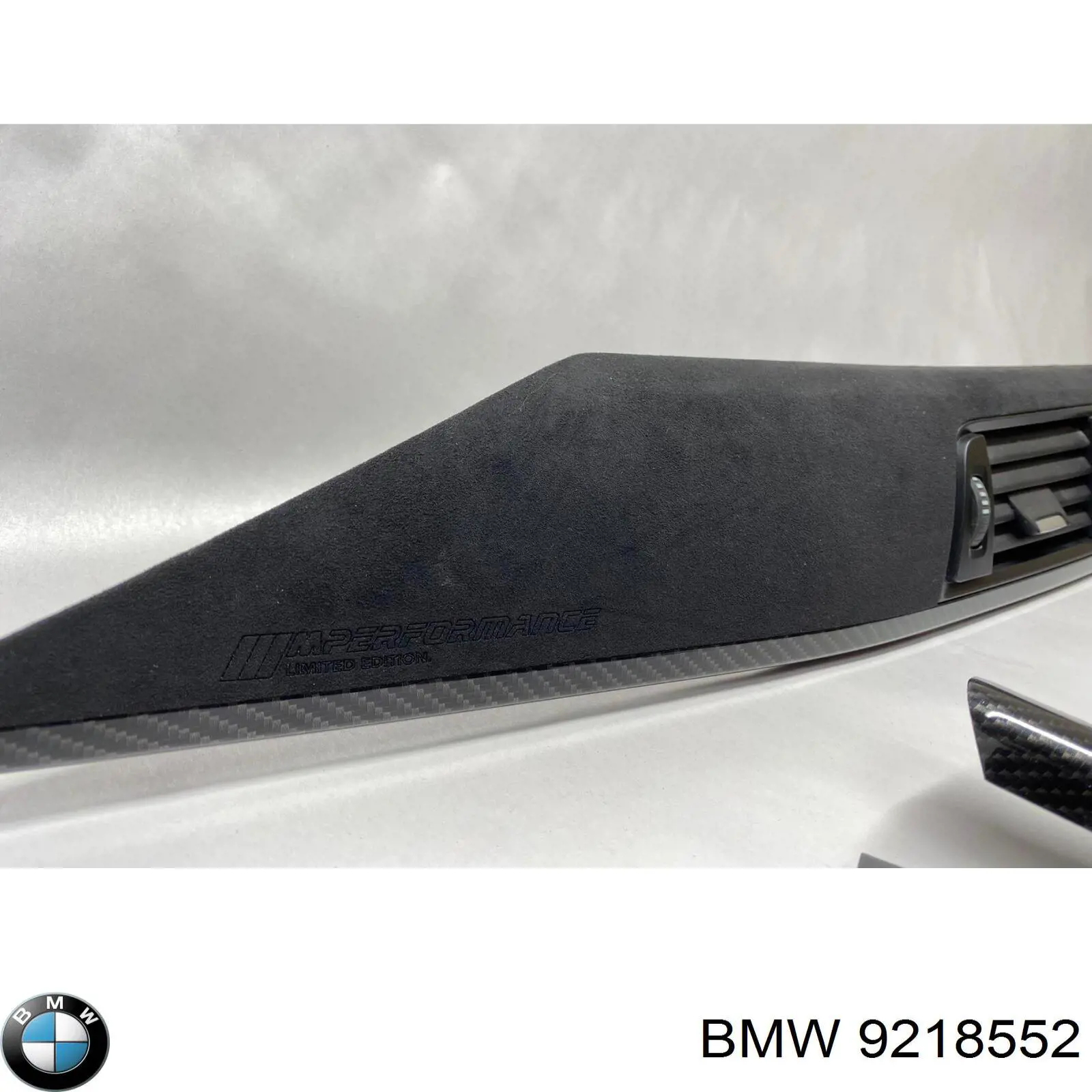9218552 BMW Решітка повітропровода