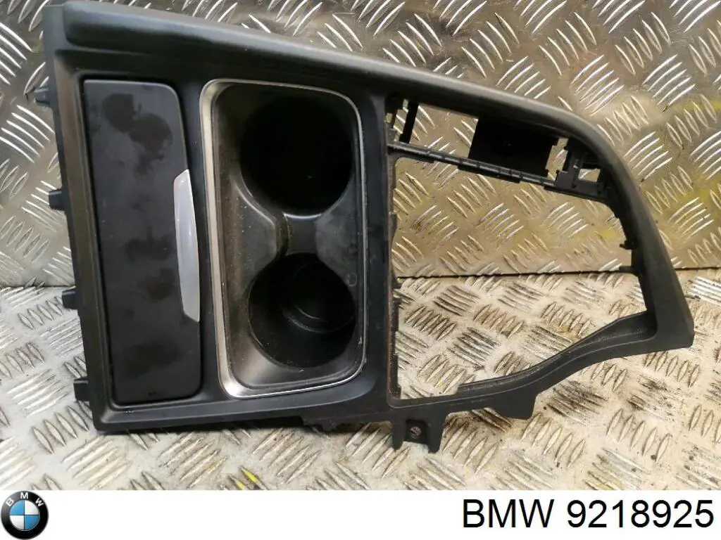 Декоративна накладка центральної консолі 9218925 BMW
