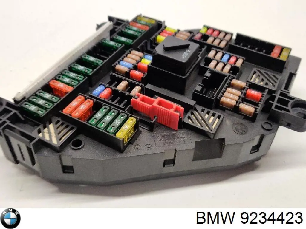 Купити 9234423 BMW Блок запобіжників задній, салонний