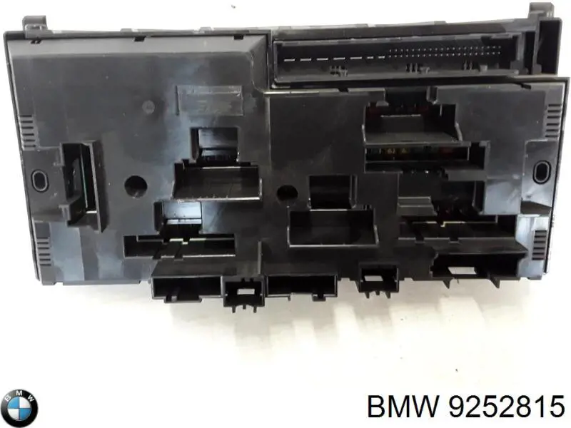 Коробка запобіжників BMW 9252815 ціна, від 11.29 USD