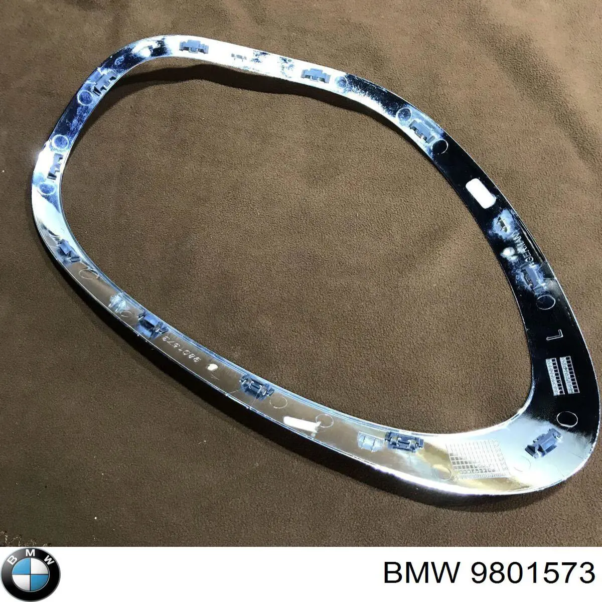 Рамка/облицювання фари лівої 9801573 BMW