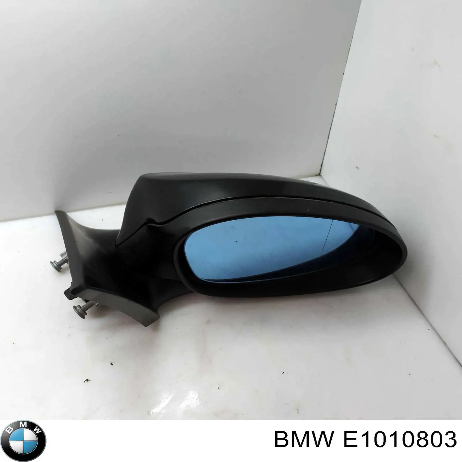E1010803 BMW Корпус дзеркала заднього виду, правий