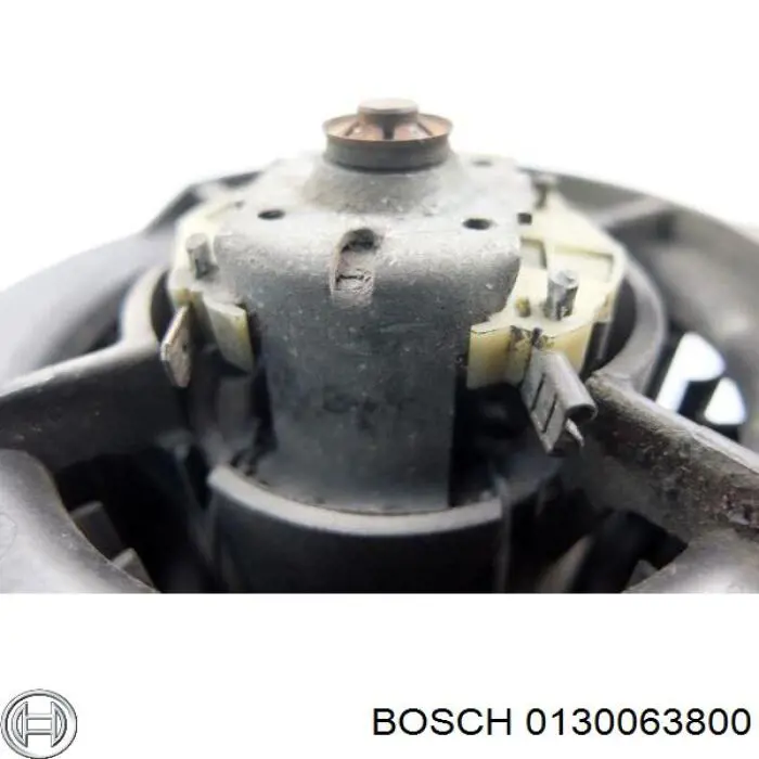 Двигун вентилятора пічки (обігрівача салону) Bosch 0130063800 ціна, від 39.13 USD