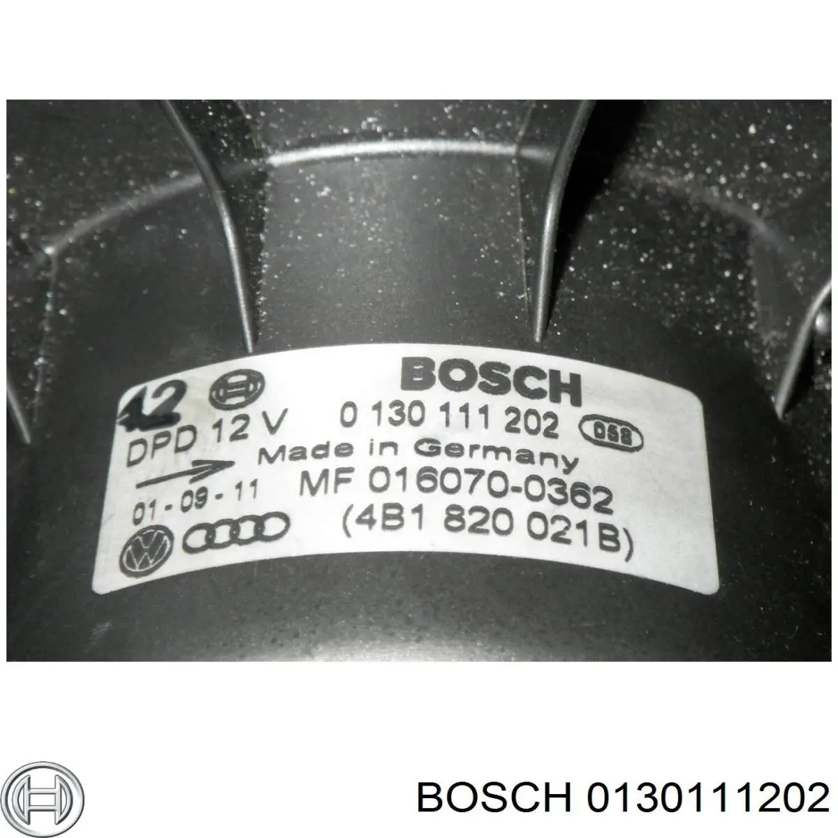 0130111202 Bosch Електромотор пічки