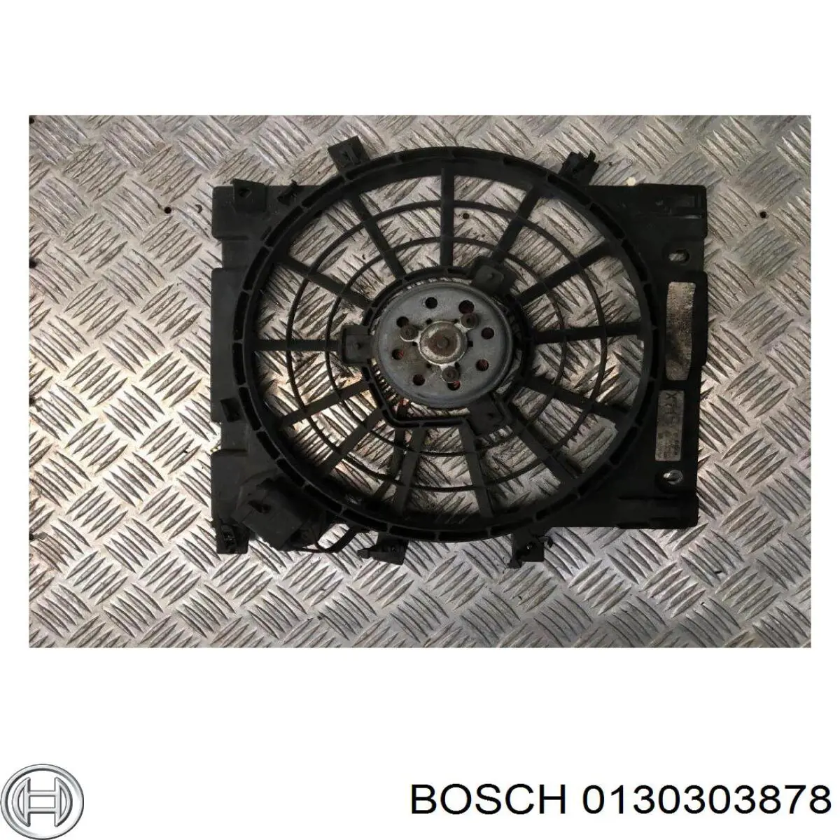 Вентилятор радіатора Bosch 0130303878 ціна, від 30.97 USD