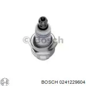Свічки автомобільні Bosch 242235900 ціна, від 2.76 USD