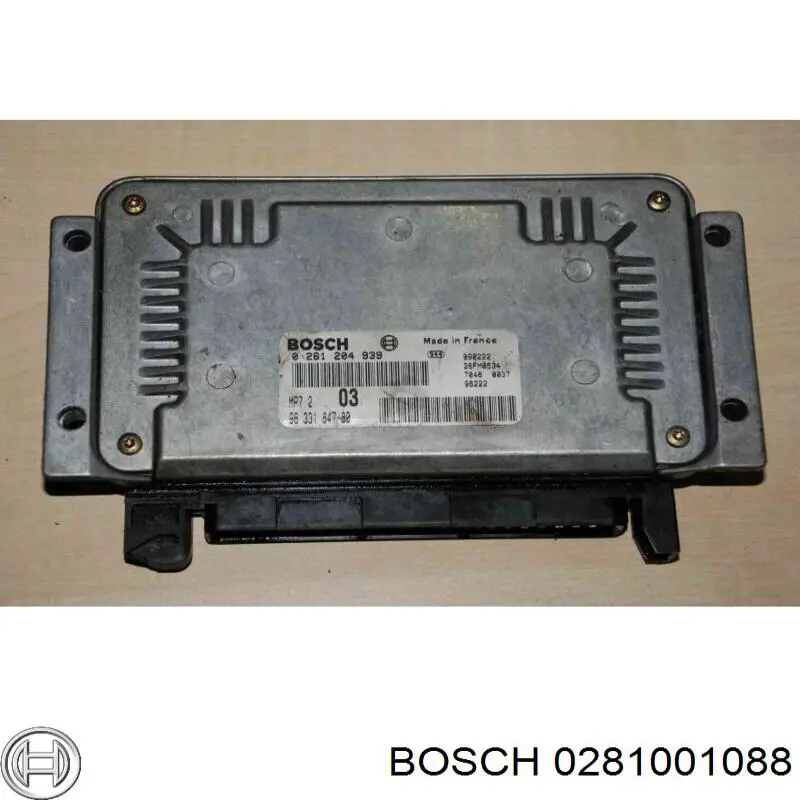 Електронний блок керування двигуном 0281001088 Bosch