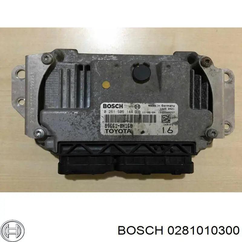 Електронний блок керування двигуном 0281010300 Bosch