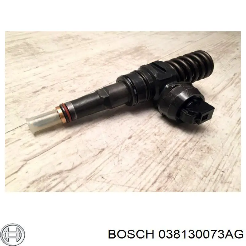 Насос/форсунка 038130073AG Bosch