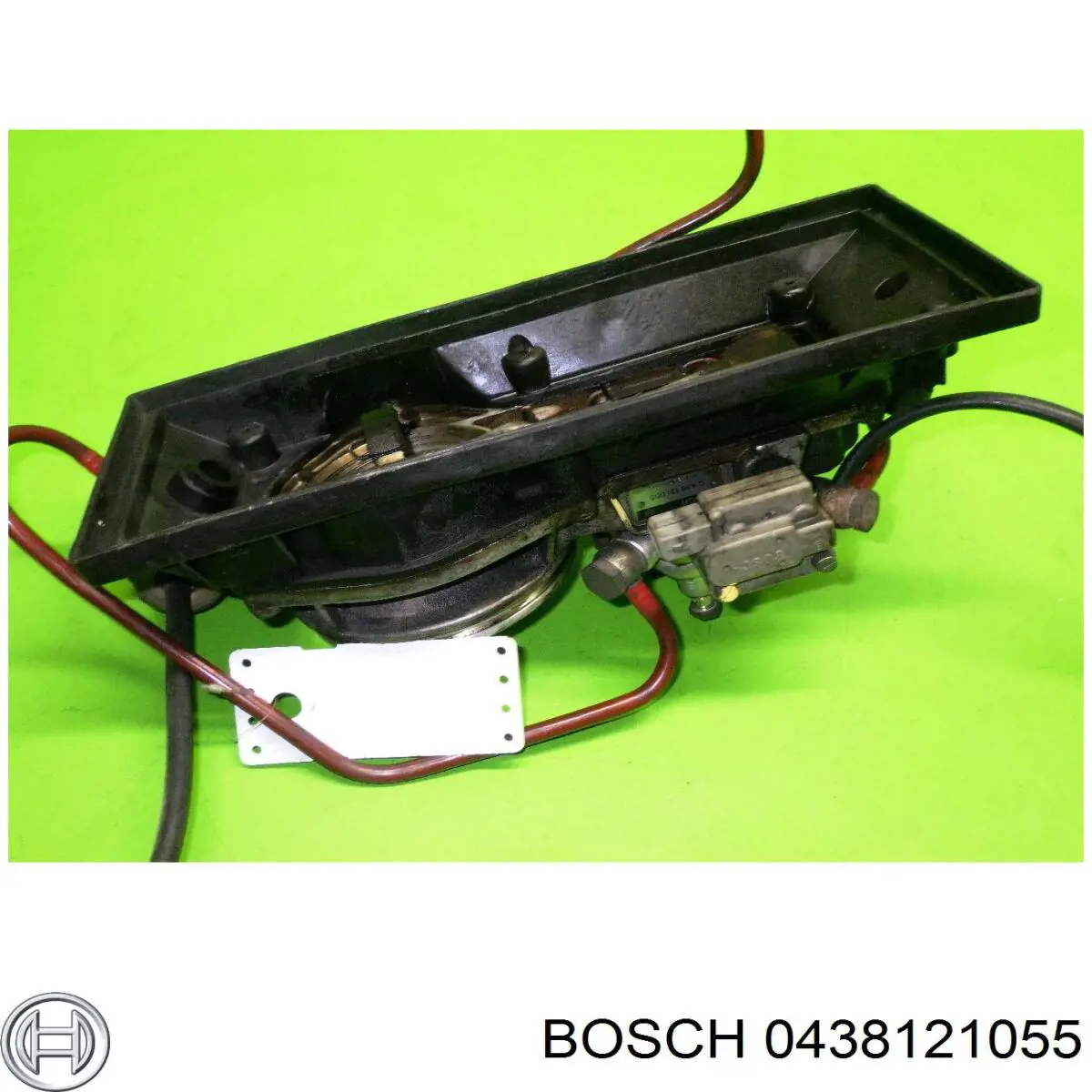 Датчик масової витрати повітря Bosch 0438121055 ціна, від 851.05 USD