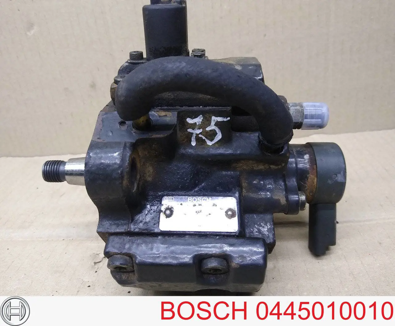 Паливний насос високого тиску 0445010010 Bosch