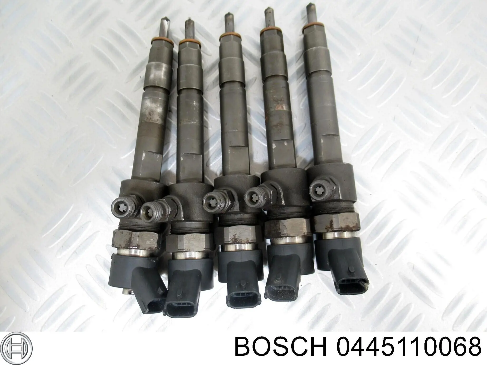 Купити 0445110068 Bosch Форсунка дизельна в зборі, розпилювач + тримач