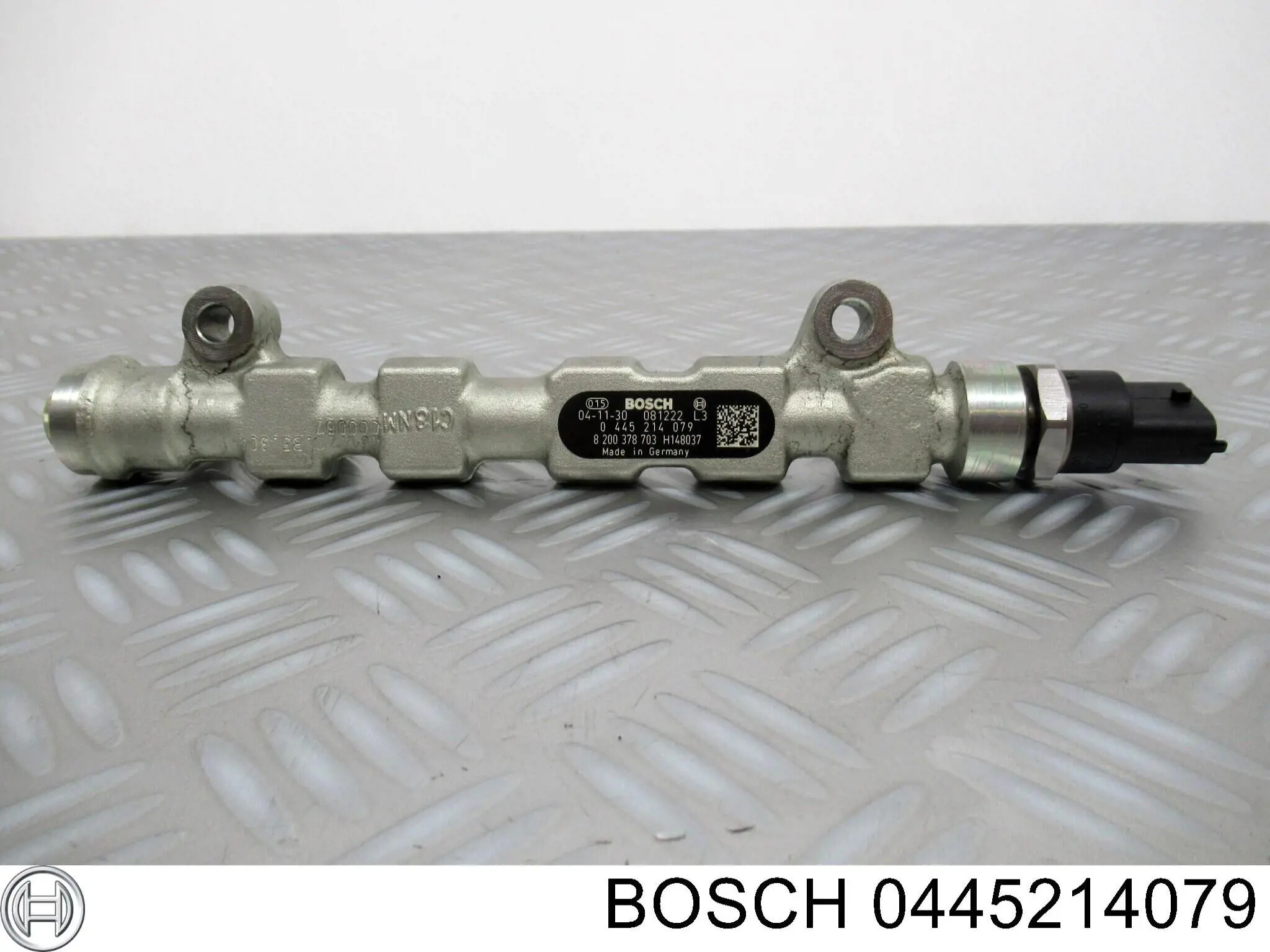 Купити 0445214079 Bosch Розподільник палива