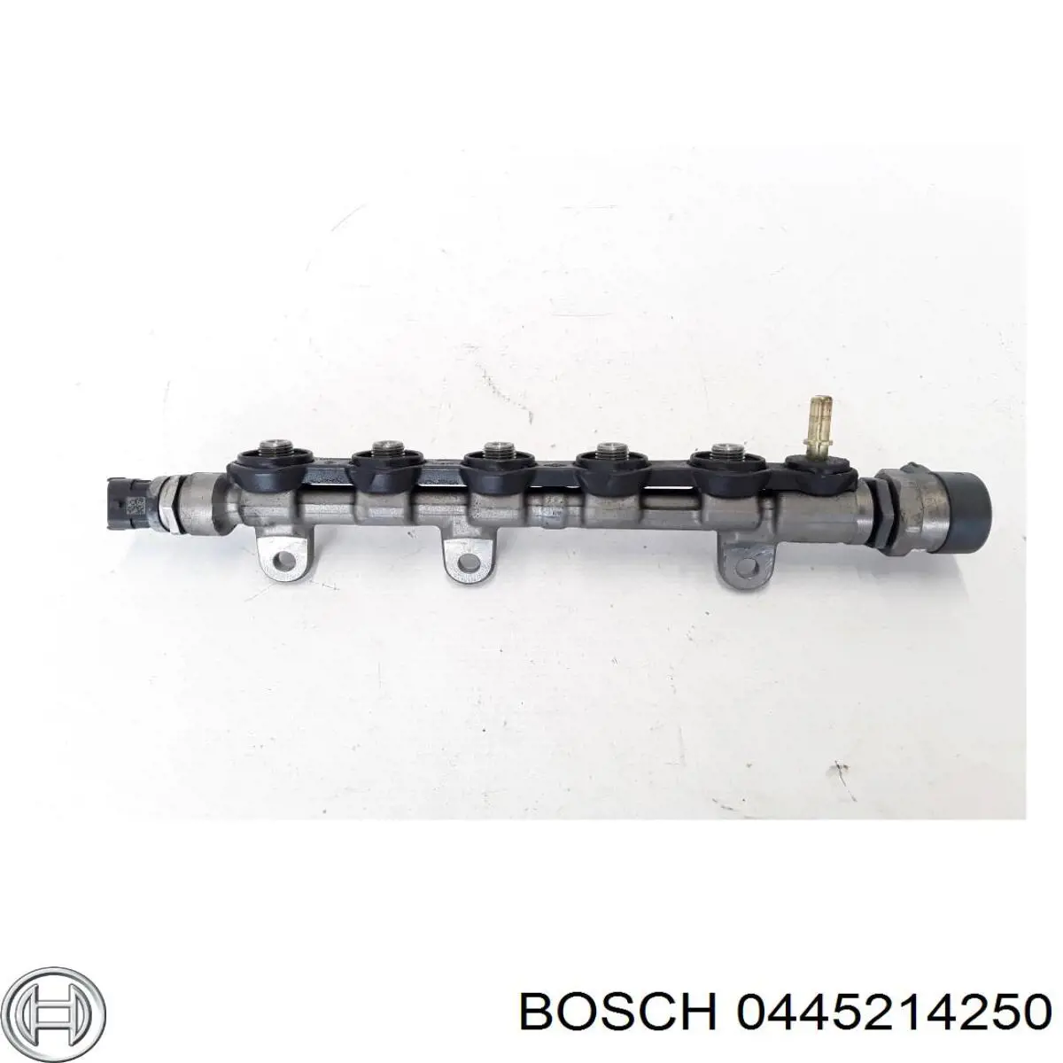 Рампа форсунок системи упорскування палива Renault (RVI) 0445214250 ціна, від 12.28 USD
