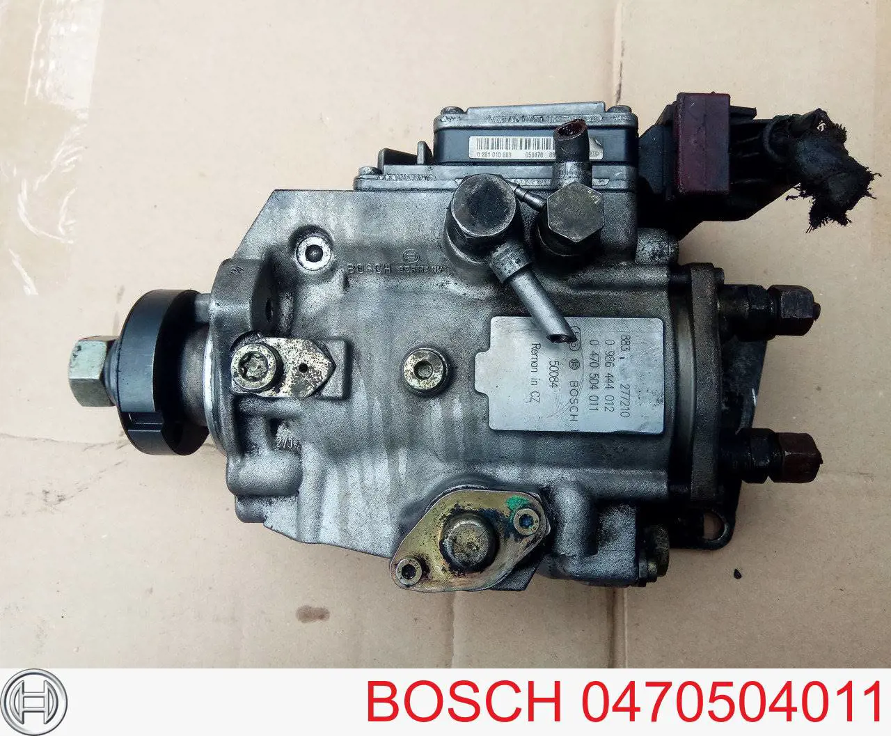0470504011 Bosch Насос паливний високого тиску (ПНВТ)