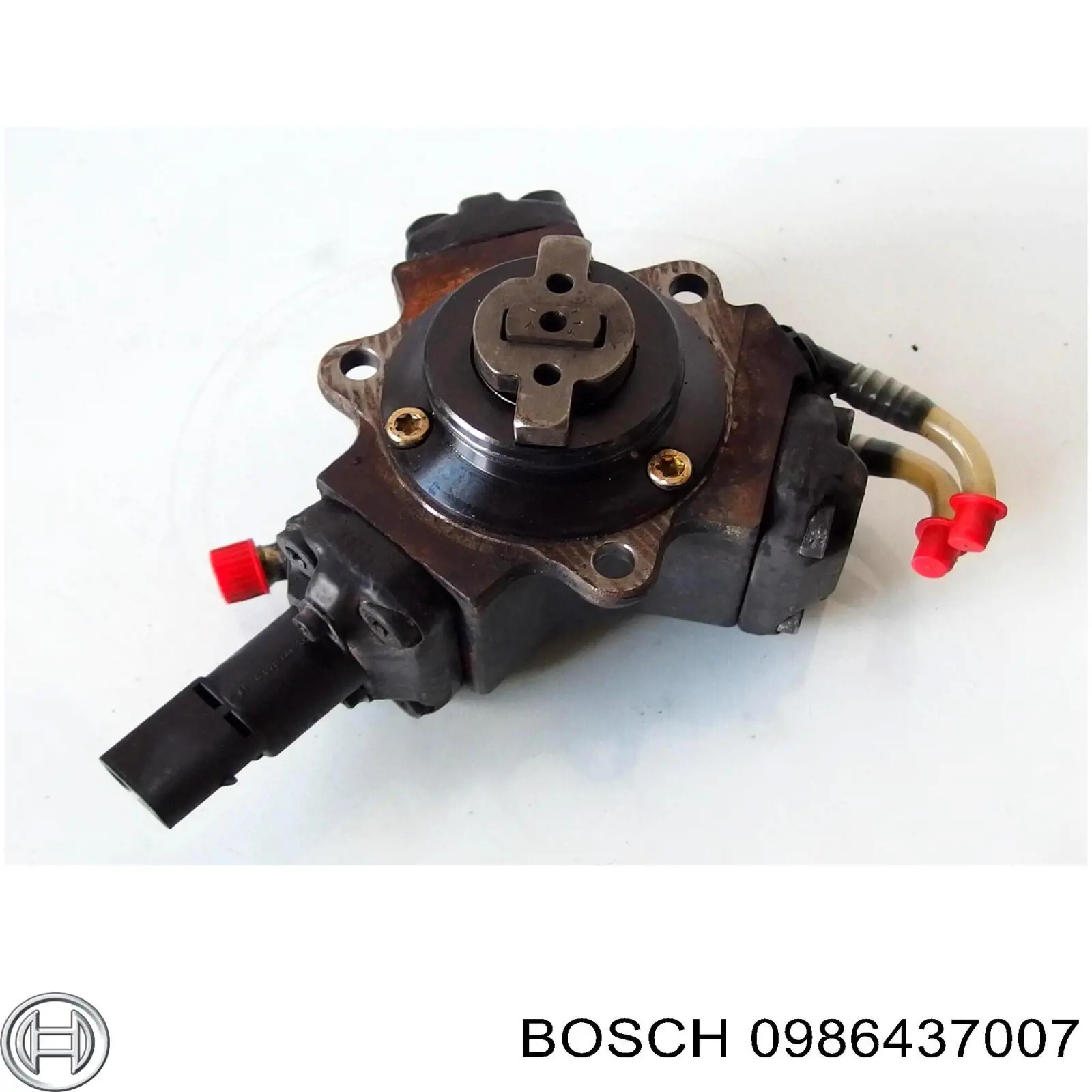 Паливний насос високого тиску 0986437007 Bosch