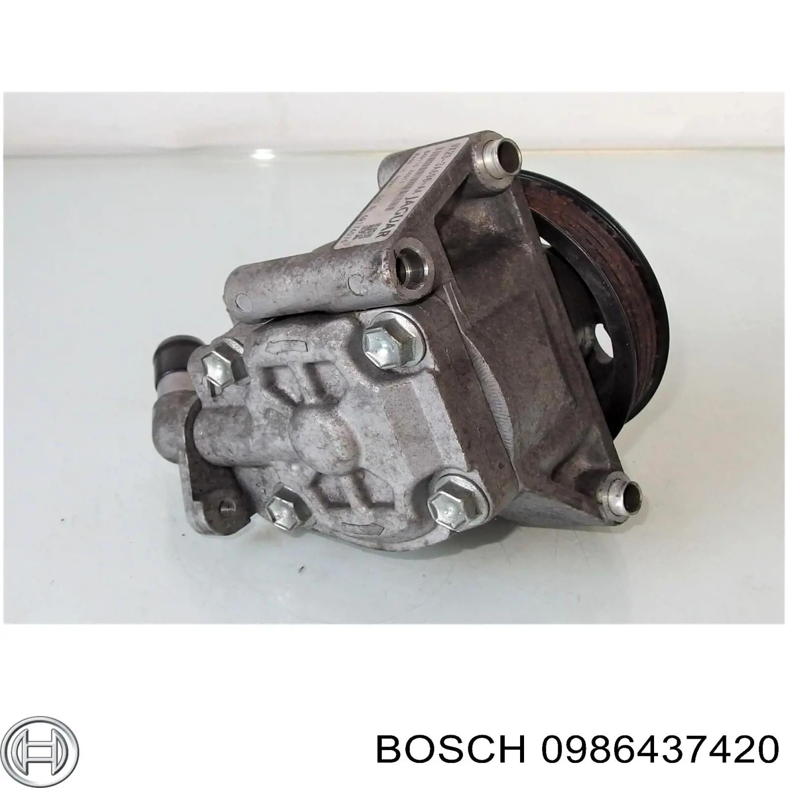 Насос паливний високого тиску Bosch 0986437420 ціна, від 190.04 USD