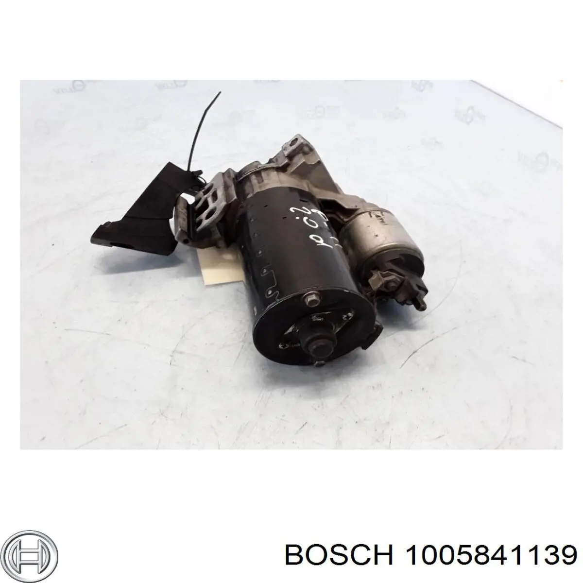 Стартер 1005841139 Bosch