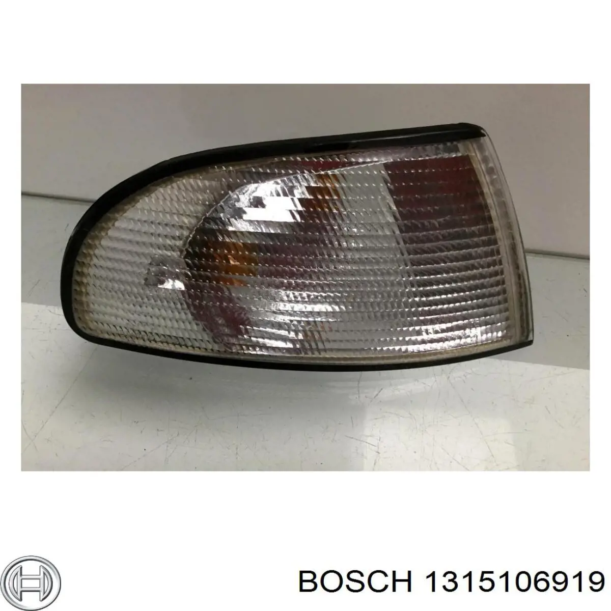 1315106919 Bosch Покажчики повороту (передні)