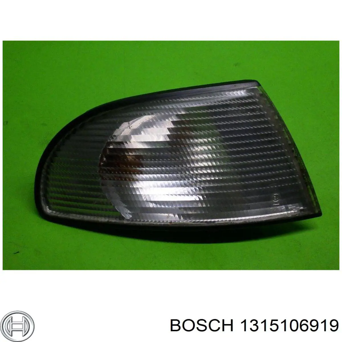 Купити 1315106919 Bosch Вказівник повороту правий