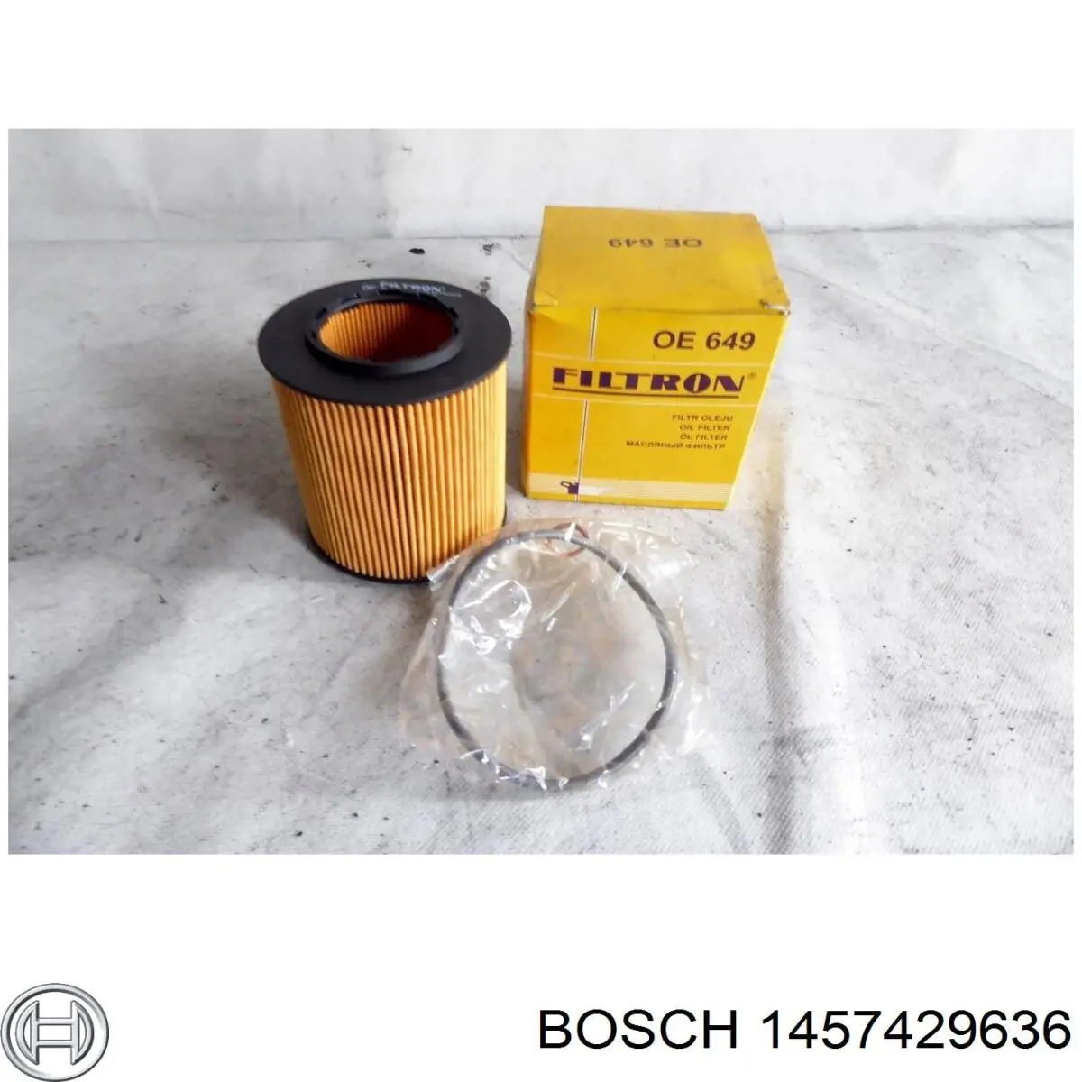 Масляний фільтр 1457429636 Bosch