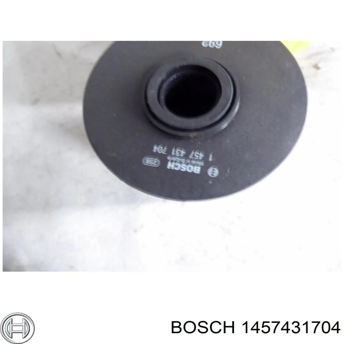 1457431704 Bosch Фільтр палива