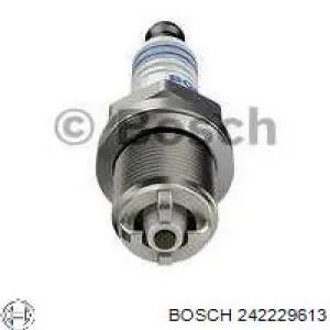 Свічки автомобільні Bosch 242229613 ціна, від 6.34 USD