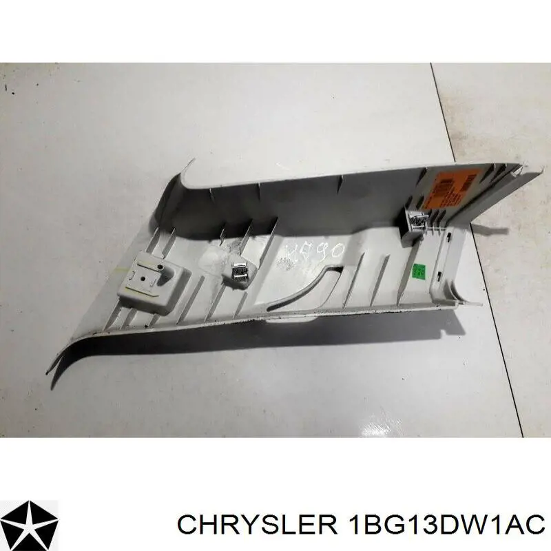 1BG13DW1AC Chrysler 