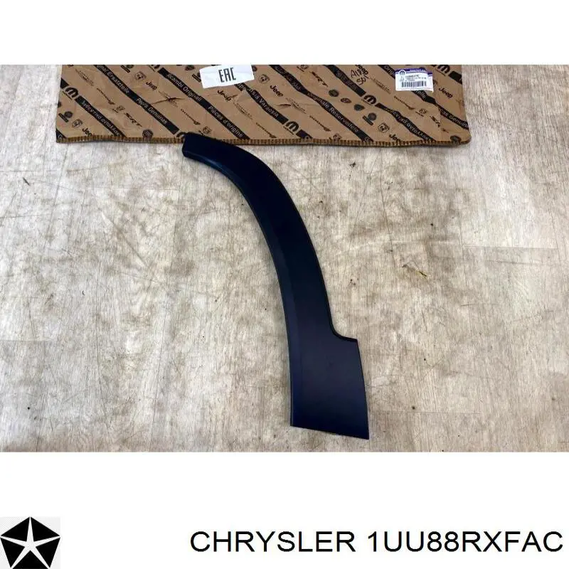 1UU88RXFAC Chrysler Молдинг задніх правих дверей