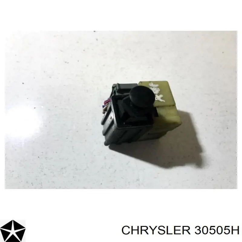  Chrysler 30505H