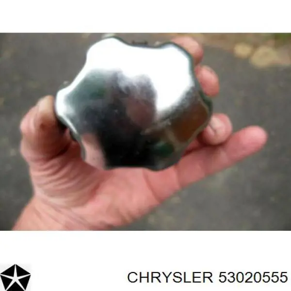 Купити 53020555 Chrysler Кришка маслозаливной горловини