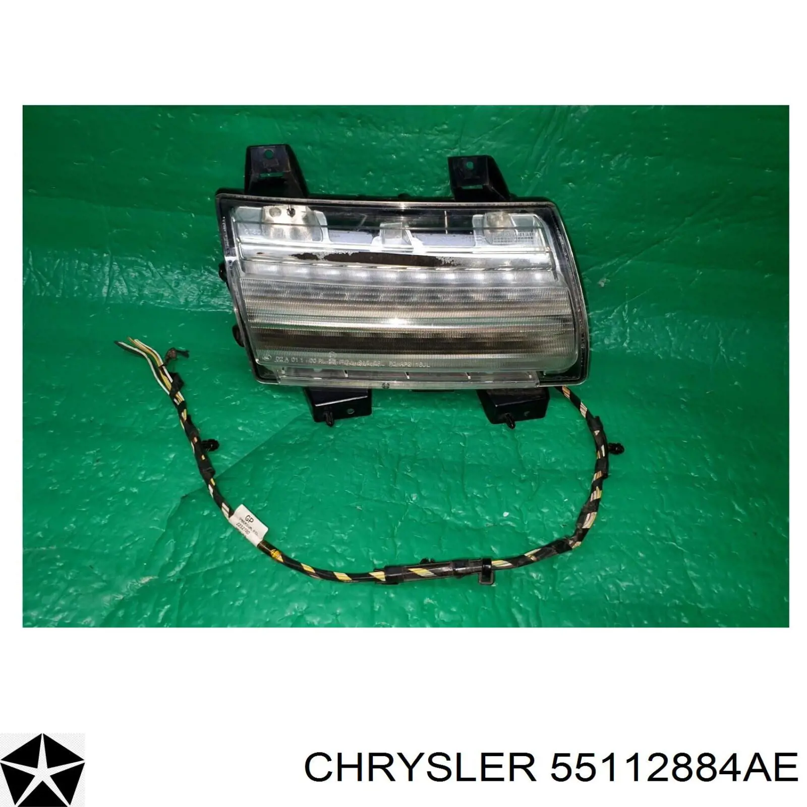 55112884AF Chrysler Габарит-покажчик повороту, правий