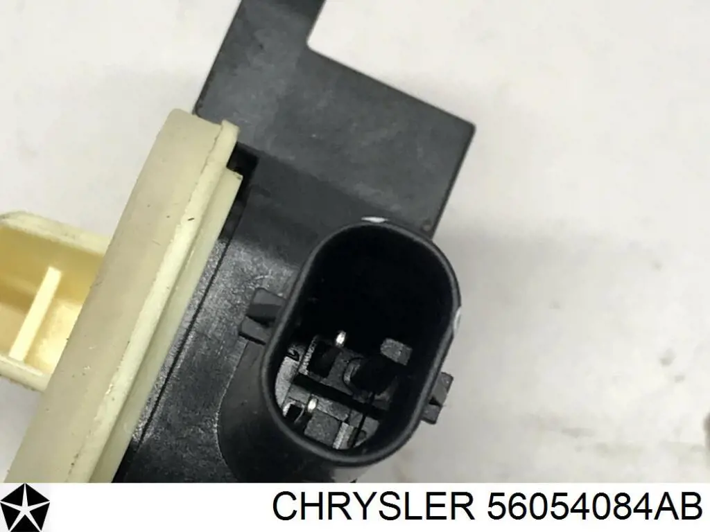 Датчик Айрбег передній Chrysler 56054084AB ціна, від 5.06 USD