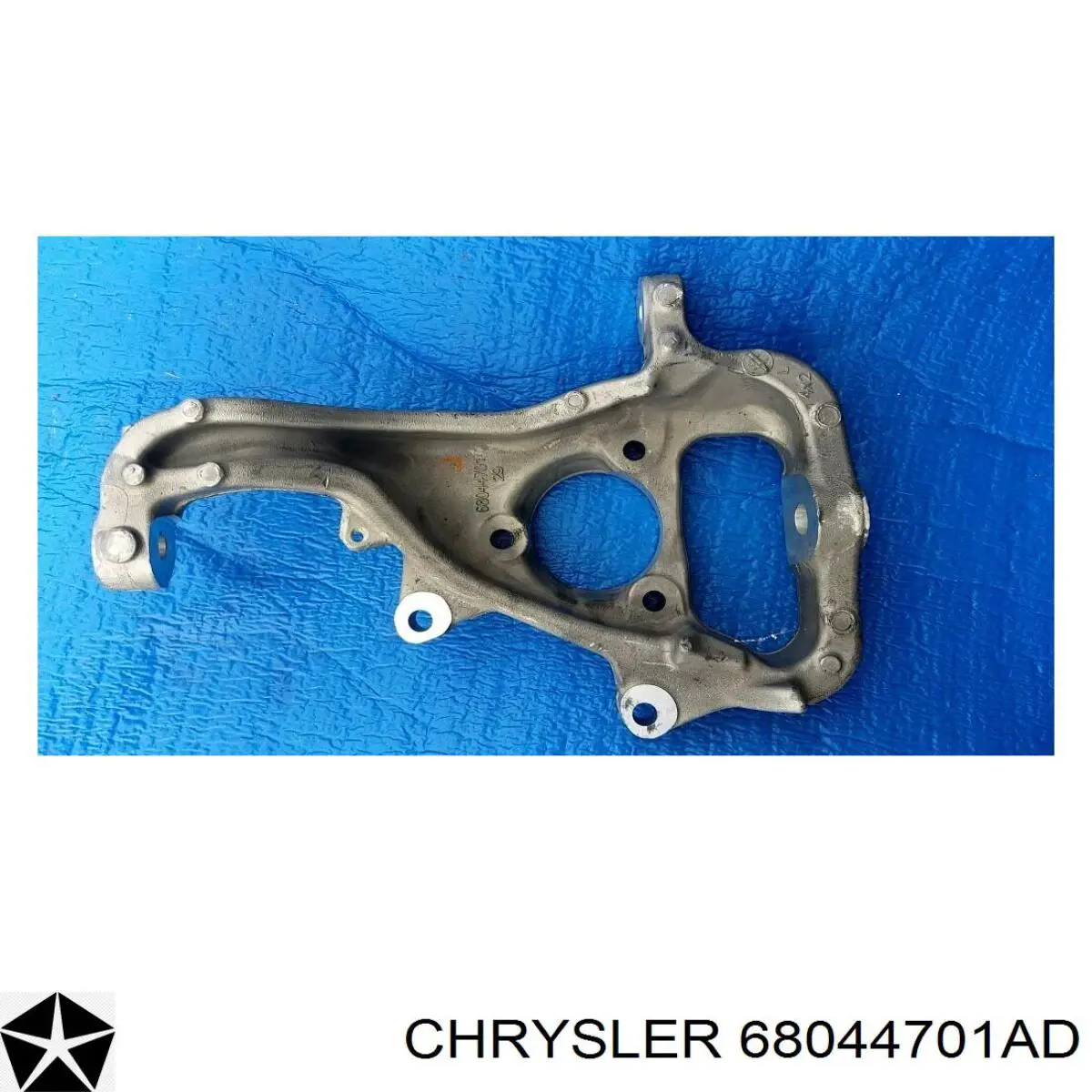 68044701AD Chrysler Цапфа поворотна ліва