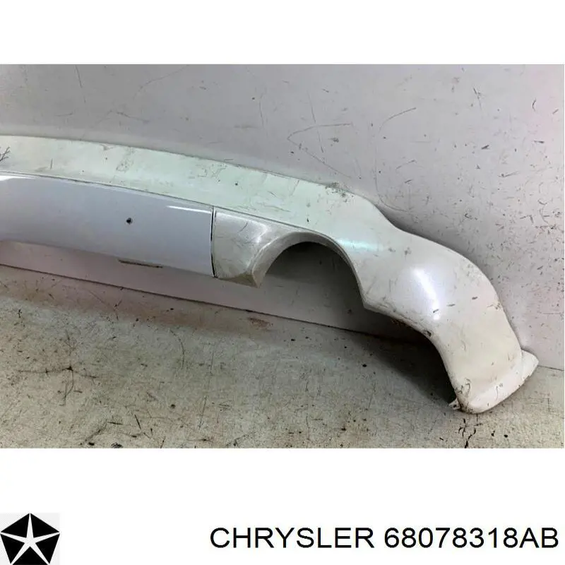Накладка бампера заднього 68111470AB Chrysler