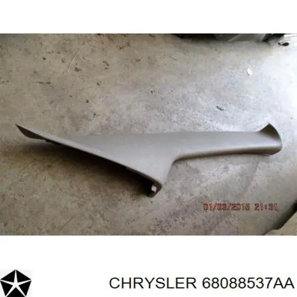 Купити 68088537AA Chrysler Вікно вітрове
