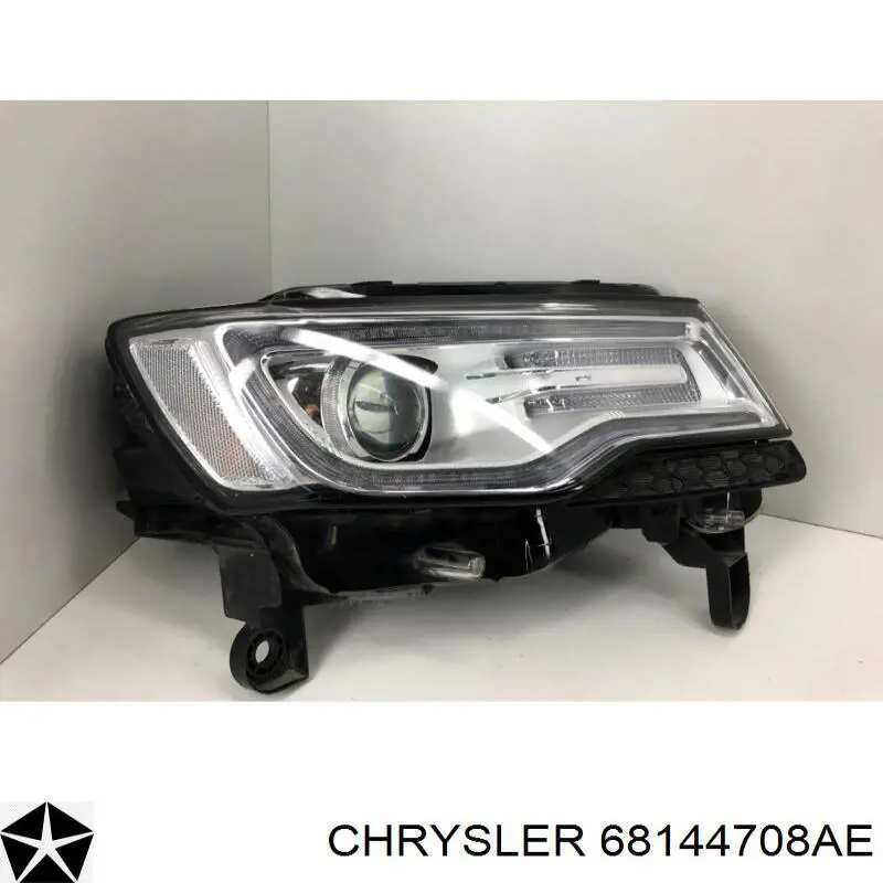 68144708AE Chrysler Фара правая