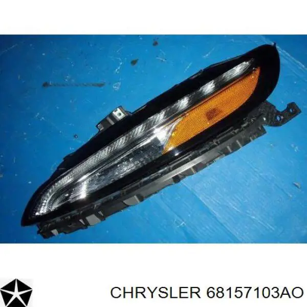 68157103AO Chrysler Фара ліва передня