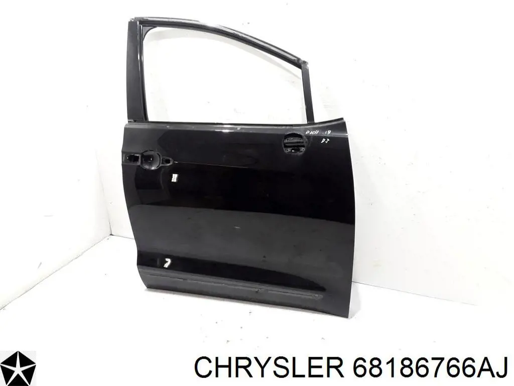 Двері передні, праві Chrysler 68186766AJ ціна, від 1140.24 USD