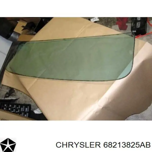 68213825AB Chrysler скло лобове