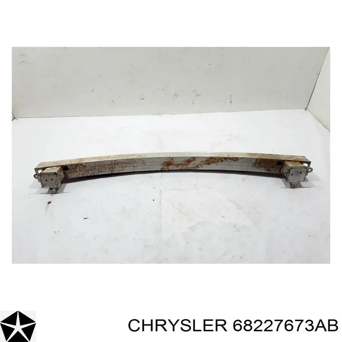 Купити 68227673AB Chrysler Буфер бампера заднього